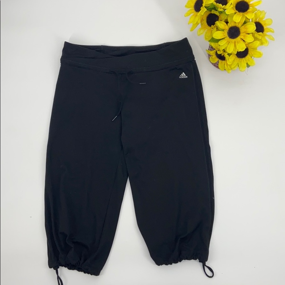 Adidas Capri pants size medium